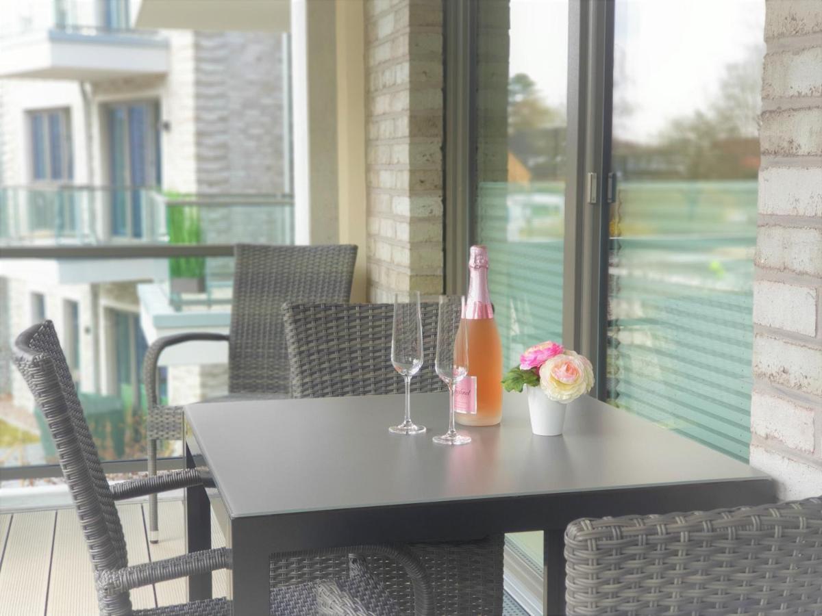 Apartment Jadestrand, Am Alten Deich 4-6, Whg 1 20 Dangast Bagian luar foto